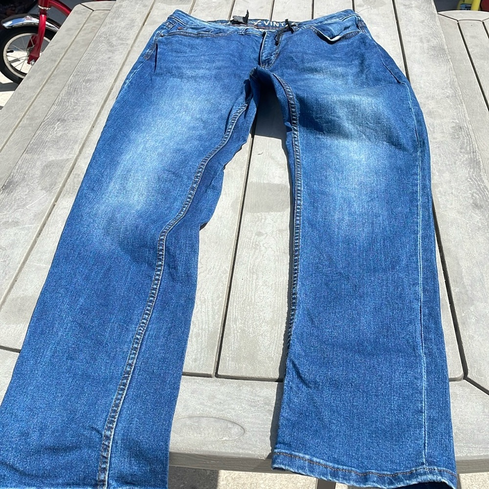 You watch her first vintage men’s jeans slim fit size 34,32